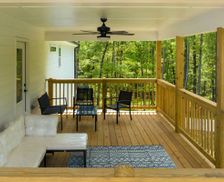 United States Georgia Gainesville vacation rental compare prices direct by owner 27741028