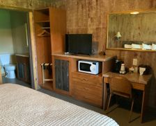 United States Montana Dupuyer vacation rental compare prices direct by owner 36042408