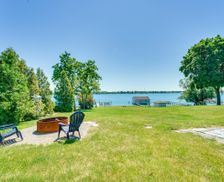 United States Michigan Saint Clair vacation rental compare prices direct by owner 26617495