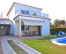 Spain Valencian Community Vinaròs vacation rental compare prices direct by owner 11704014