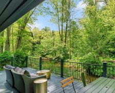 United States North Carolina Spruce Pine vacation rental compare prices direct by owner 27870362