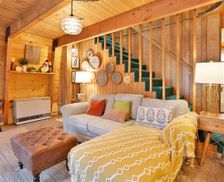 United States California Big Bear Lake vacation rental compare prices direct by owner 27281191