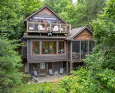 United States North Carolina Lake Lure vacation rental compare prices direct by owner 28216418