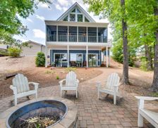 United States South Carolina Seneca vacation rental compare prices direct by owner 26568311