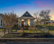 United States Texas Waco vacation rental compare prices direct by owner 25664059