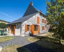 France Auvergne-Rhône-Alpes Besse-et-Saint-Anastaise vacation rental compare prices direct by owner 29604240