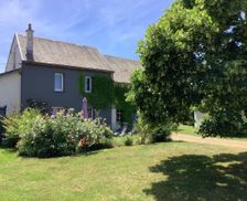 France Auvergne-Rhône-Alpes Chapdes-Beaufort vacation rental compare prices direct by owner 29615797