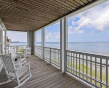 United States North Carolina Manteo vacation rental compare prices direct by owner 27184167