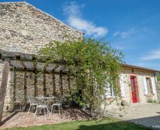 France Auvergne-Rhône-Alpes Saint-Gervazy vacation rental compare prices direct by owner 28491161