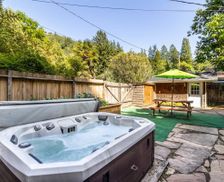 United States California Guerneville vacation rental compare prices direct by owner 28664776