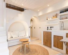 Greece Paros Naousa vacation rental compare prices direct by owner 29319917