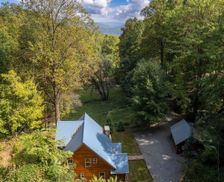 United States North Carolina Bryson City vacation rental compare prices direct by owner 29276854
