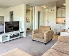 United States California Emeryville vacation rental compare prices direct by owner 27168110