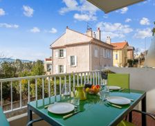 France Provence-Alpes-Côte d'Azur Toulon vacation rental compare prices direct by owner 26615976