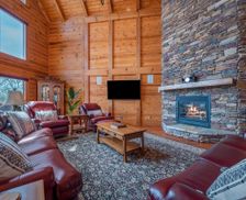United States North Carolina Lake Lure vacation rental compare prices direct by owner 28952044
