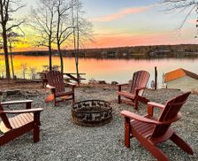 United States Virginia Mineral vacation rental compare prices direct by owner 27339127