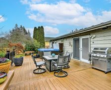 United States Washington Lynnwood vacation rental compare prices direct by owner 26606534