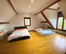 France Nouvelle-Aquitaine Mouterre-Silly vacation rental compare prices direct by owner 26634457