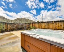 United States California Pioneertown vacation rental compare prices direct by owner 27179600