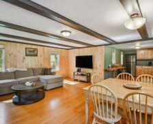 United States New York Brantingham vacation rental compare prices direct by owner 27286444