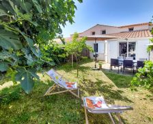 France Pays de la Loire Les Sables-d'Olonne vacation rental compare prices direct by owner 29433623