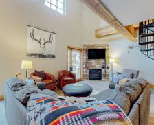 United States New Mexico Taos Ski Valley vacation rental compare prices direct by owner 28330072