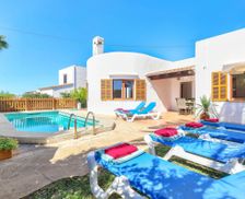 Spain Illes Balears Santanyí vacation rental compare prices direct by owner 27708130