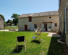 France Nouvelle-Aquitaine Haims vacation rental compare prices direct by owner 32343649