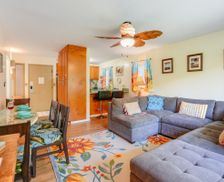 United States Hawaii Kapaʻa vacation rental compare prices direct by owner 28924359