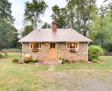 United States Virginia Afton vacation rental compare prices direct by owner 27259198