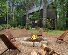 United States North Carolina Highlands vacation rental compare prices direct by owner 28647031