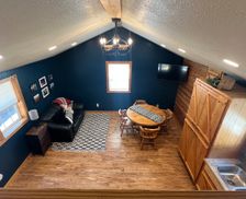 United States Kansas Marysville vacation rental compare prices direct by owner 28047823