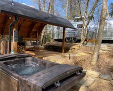 United States North Carolina Pisgah Forest vacation rental compare prices direct by owner 27812434