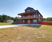 United States Missouri Luebbering vacation rental compare prices direct by owner 33034892