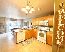 United States North Dakota West Fargo vacation rental compare prices direct by owner 27973314