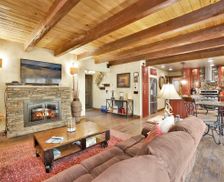 United States California Big Bear Lake vacation rental compare prices direct by owner 28343580