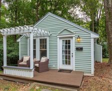 United States North Carolina Chapel Hill vacation rental compare prices direct by owner 32491417