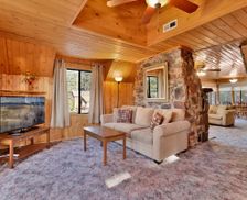 United States California Big Bear Lake vacation rental compare prices direct by owner 27181170