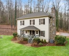 United States North Carolina Hendersonville vacation rental compare prices direct by owner 28213998