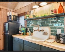 United States North Carolina Hendersonville vacation rental compare prices direct by owner 28234656