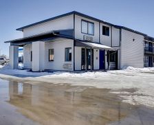 United States Wyoming Rock Springs vacation rental compare prices direct by owner 28837451