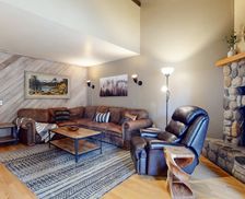 United States California Mammoth Lakes vacation rental compare prices direct by owner 27304186