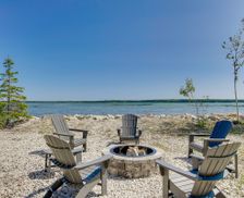 United States Wisconsin Baileys Harbor vacation rental compare prices direct by owner 29553741