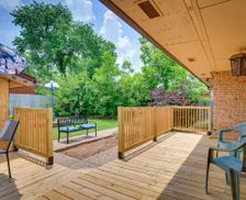 United States Oklahoma Lawton vacation rental compare prices direct by owner 29573426