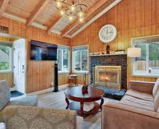 United States California Big Bear Lake vacation rental compare prices direct by owner 27275557