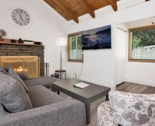 United States California Big Bear Lake vacation rental compare prices direct by owner 27275557