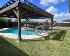 United States Texas Olmito vacation rental compare prices direct by owner 28802830