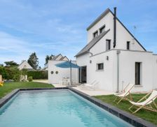 France Bretagne Sarzeau vacation rental compare prices direct by owner 27862196