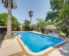 United States Texas San Antonio vacation rental compare prices direct by owner 27180559