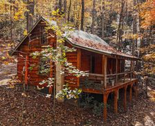 United States North Carolina Saluda vacation rental compare prices direct by owner 29546257